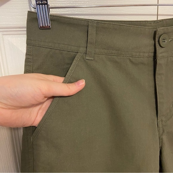 Kathmandu Women’s Olive Green Lightweight Shorts Size 6 - Picture 4 of 10
